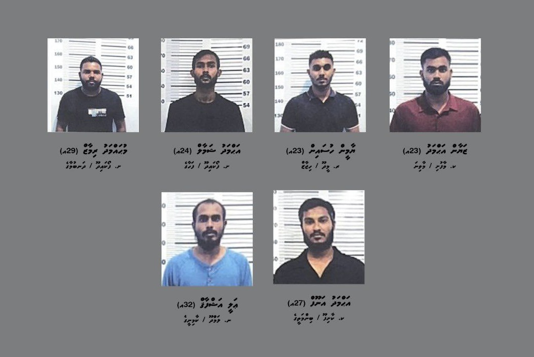 ޖަލަށް މަނާތަކެތި ވައްދާކަމުގެ ތުހުމަތުގައި ހައްޔަރުކުރި ބައެއް އޮފޮސަރުން