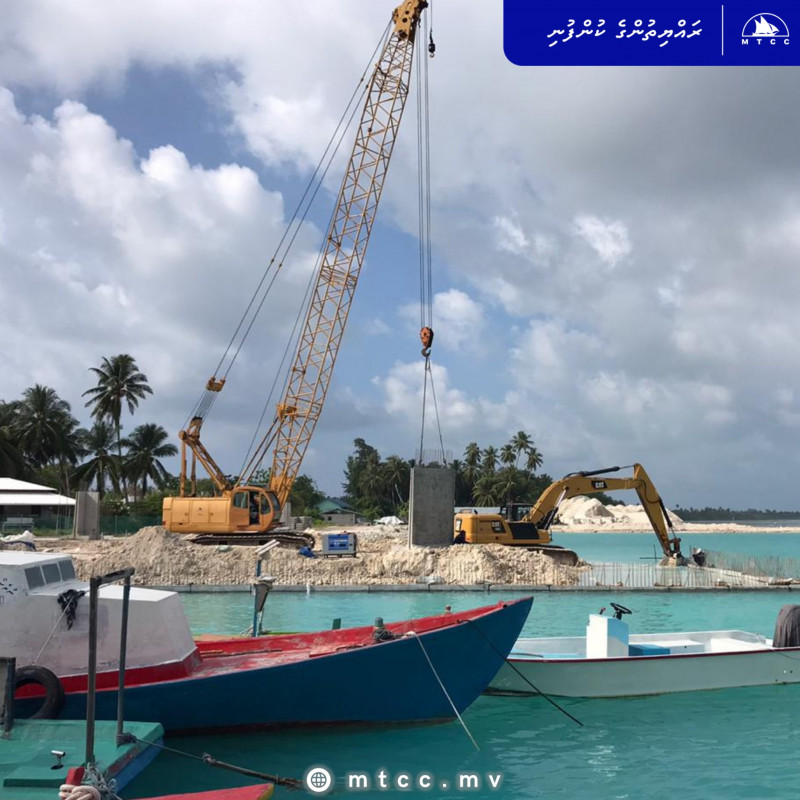 އިސްދޫގައި ބަނދަރު ތަރައްގީ ކުރުން - ފޮޓޯ: އެމްޓީސީސީ