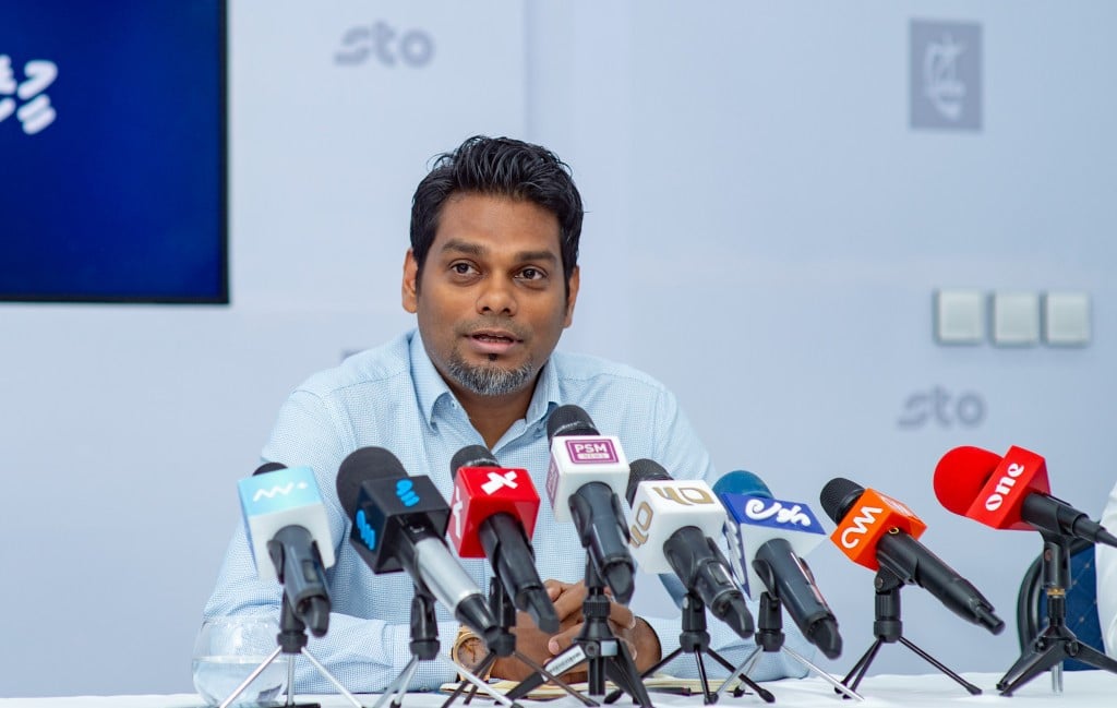 ފާމަސީތަކަށް ފިޔަވަޅު ނާޅައި އާސަންދައިން ނުދީ ހުރި ފައިސާ ދޭން އަމްރު ގޮވާލައްވައިފި