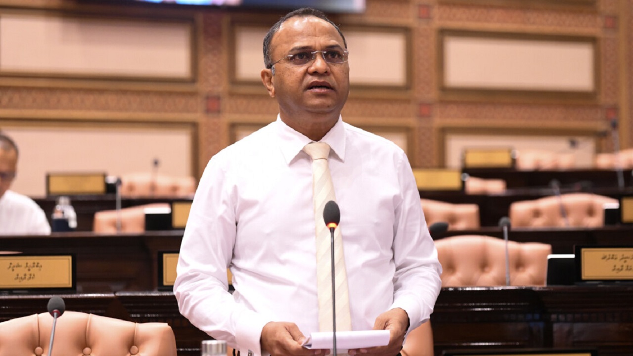 އިންތިހާބާ ދިމާކޮށް އެމްޑީޕީ ބައިބައިކުރުމަށް ކުރާމަސައްކަތާމެދު ހިތާމަ ކުރަން: އަނދުން ހުސެއިން