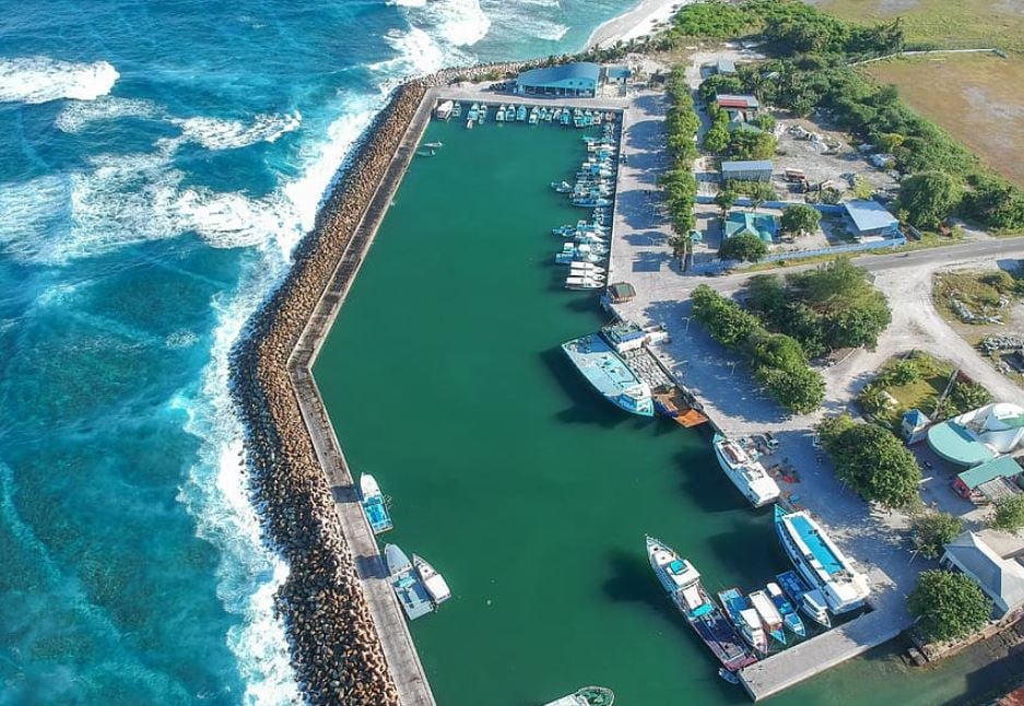 ފުވައްމުލަކުގައި ކޮންސްޓްރަކްޝަން ސައިޓެއްގައި ހުރި ޒުވާނަކު ކުއްލި ގޮތަކަށް ނިޔާވެއްޖެ