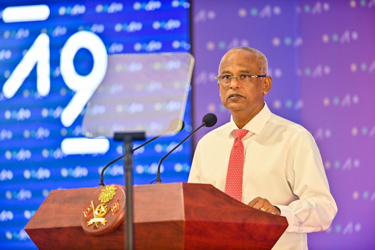 ތަރައްޤީގެ ހުރިހާ ސިޔާސަތުތައް ގުޅެނީ ލާމަރުކަޒީ ނިޒާމާއި: ރައީސް