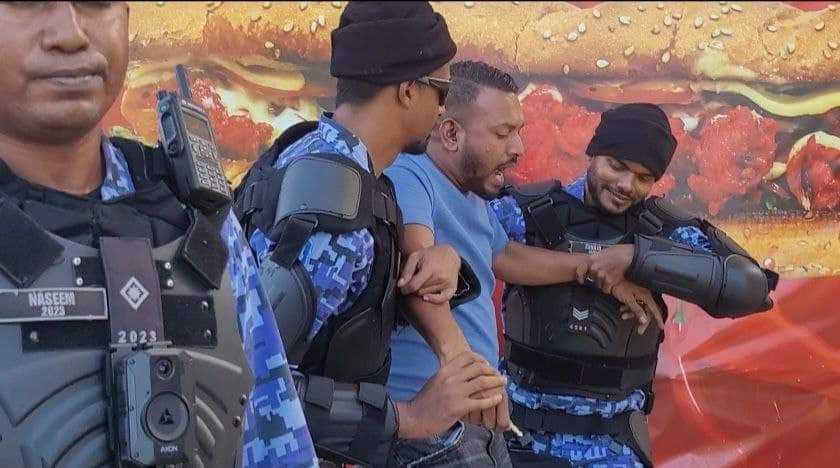 ޑެޕިއުޓީ މޭޔަރު ނަރީޝް ހައްޔަރުކޮށްފި