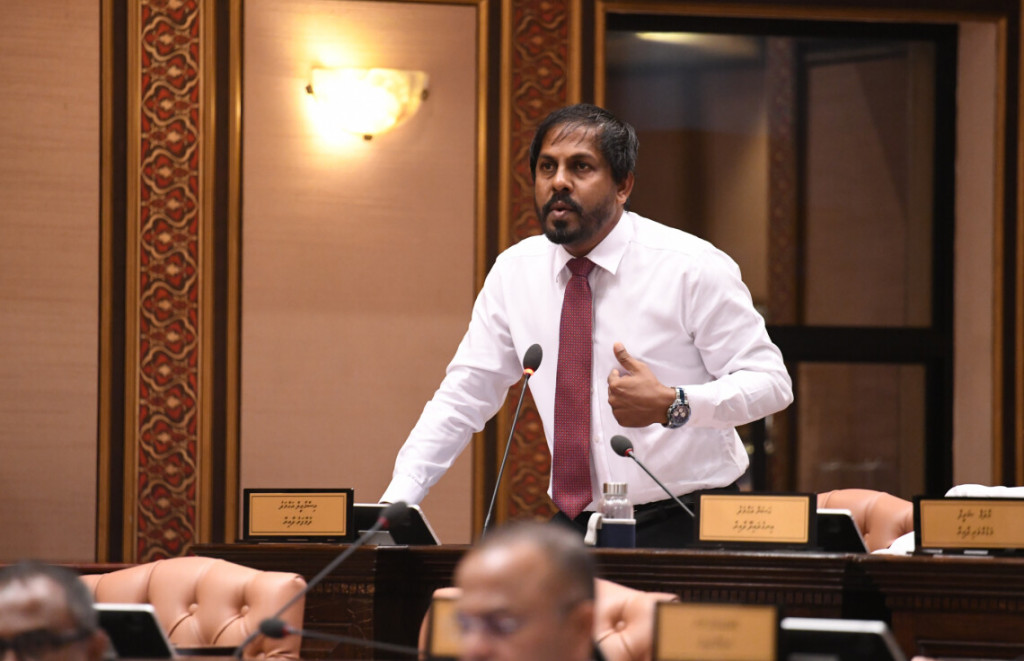 މައްސަލަތަކަށް ހައްލު ހޯދުމުގެ ބަދަލުގައި ހިންގީ އެހެން އެޖެންޑާއެއް: އިސްމާޢީލް