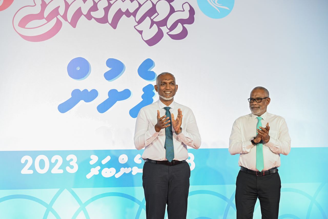 (R - L) Abdul Raheem Abdullah, Special Advisor to the President and President Dr. Mohamed Muizzu.