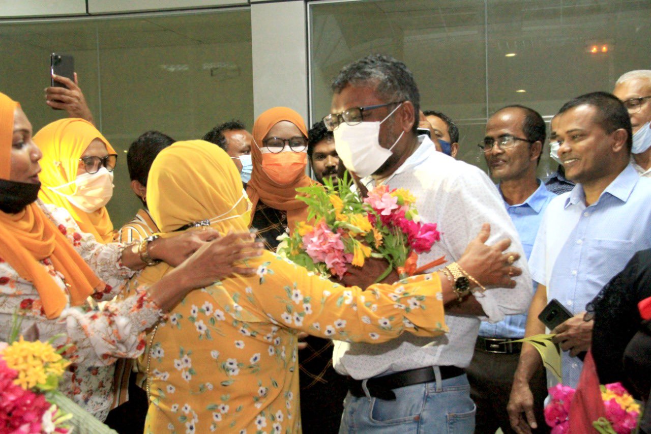 ޕާޓީ ހިންގުން އެހެން މަރުހަލާއަކަށް ގެންދަން މެމްބަރުން ބޭނުންވޭ: ފައްޔާޒް