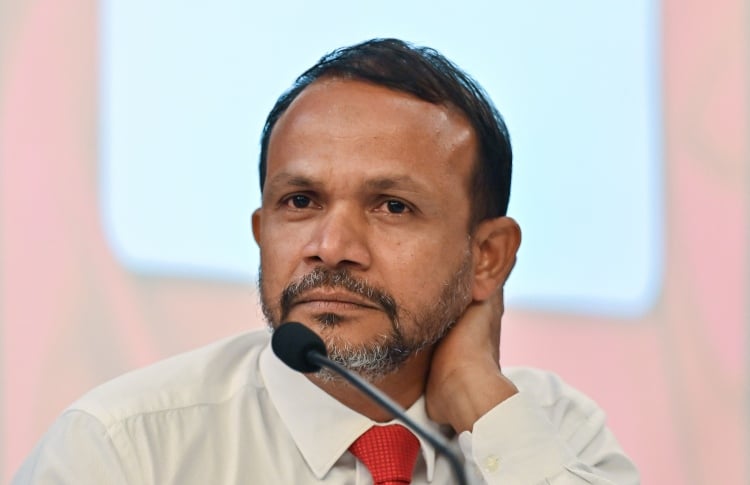 ކެންދޫ ދާއިރާގެ ކުރީގެ މެންބަރު އަދި ގާނޫނީ ވަކީލު އަލީ ހުސައިން