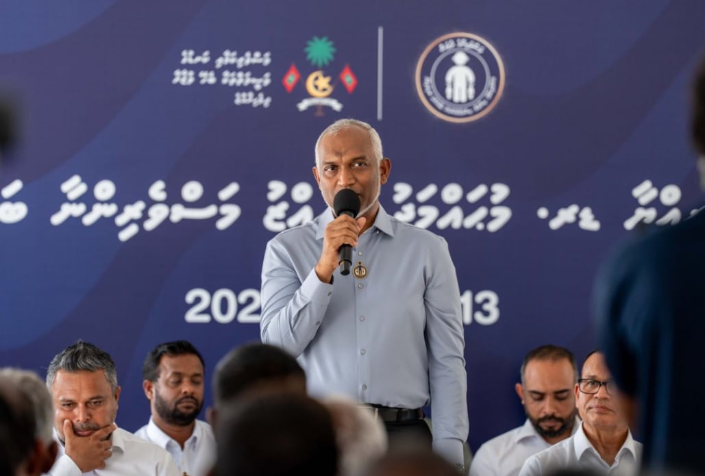 މަސްވެެރިކަމުގެ ދާއިރާގެ ބައެއް މަސައްކަތްތައް ލަސްވަނީ އިގްތިސާދަށް ވިސްނައިގެން ކުރާތީ: ރައީސް