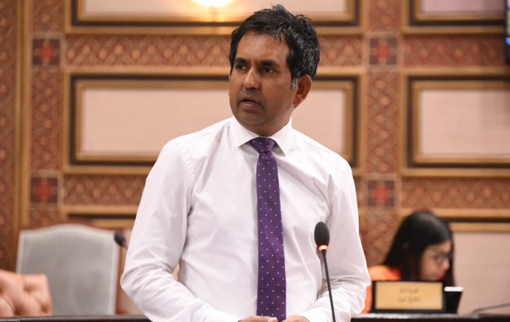 ދިވެހިރާއްޖެ ދެވަނަ މަލިކަކަށް ނުހެދޭނެ: ސައީދު