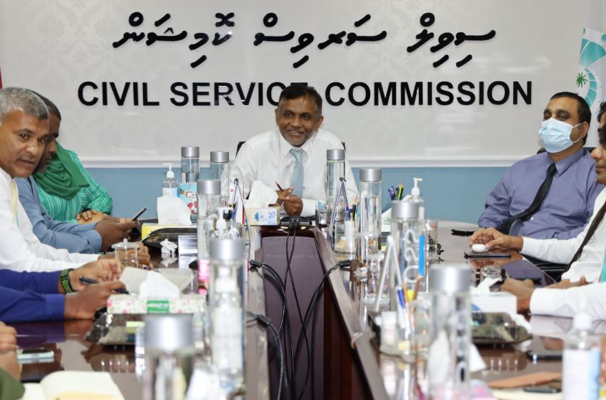 މުވައްޒަފުންގެ ފެންވަރު ވަގުތުން ބެލޭނެ ނިޒާމެއް ތައާރަފްކޮށްފި