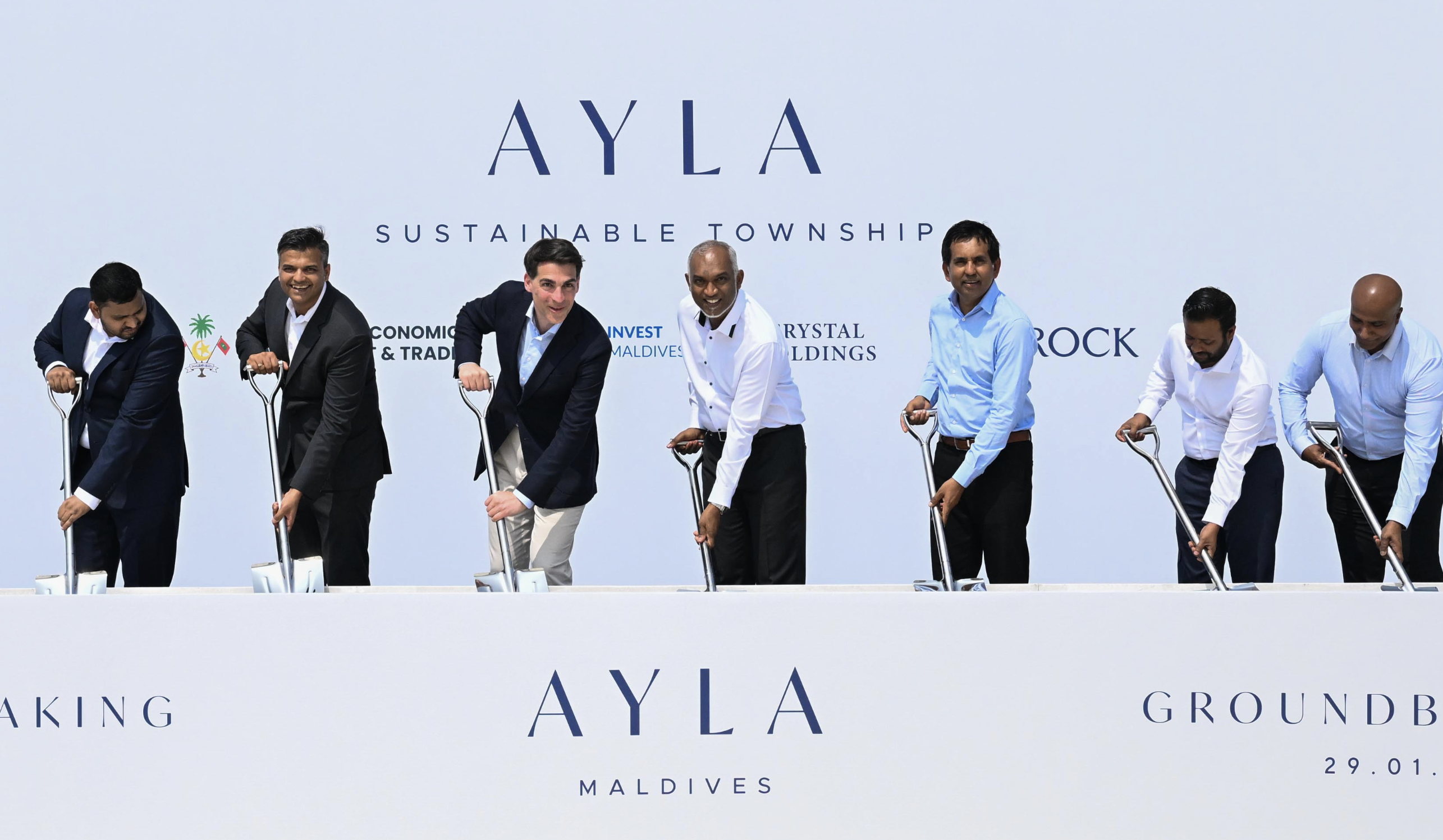 އެސްއީޒެޑްގެ ދަށުން ހިންގާ އައިލާ ސަސްޓެއިނަބަލް ޓައުންޝިޕް މަޝްރޫޢުގެ ބިންގާ އަޅައިފި