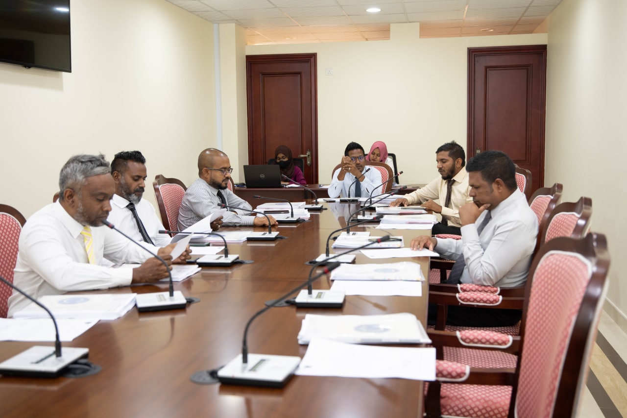 ޖުޑިޝަރީ ކޮމެޓީން ވަނީ ވަކީލުންގެ ހައްގަށް އަރައިގެންފައި: ނިހާދު