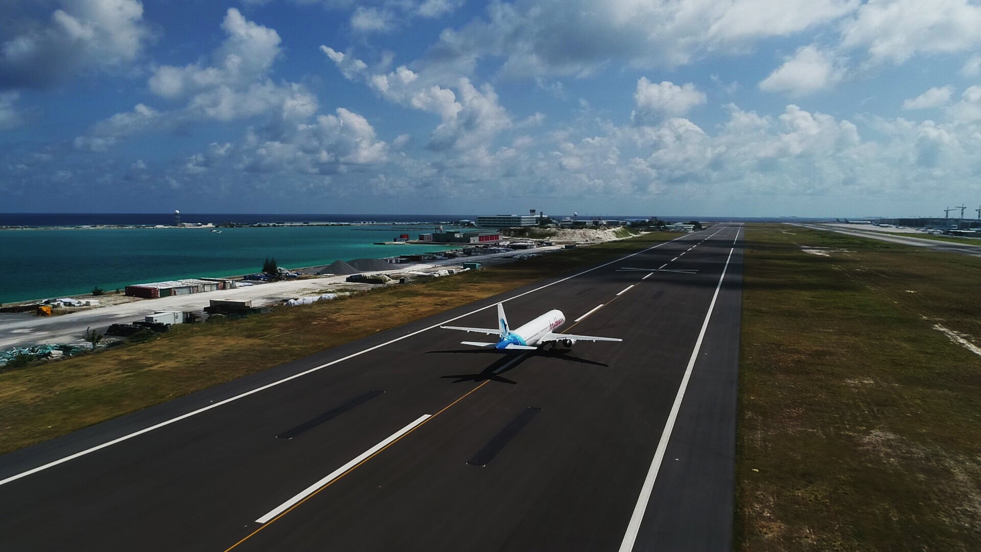 ސެޕްޓެމްބަރުމަހު އައު ރަންވޭއަށް ބޯޓު ޖައްސަން ފަށަނީ