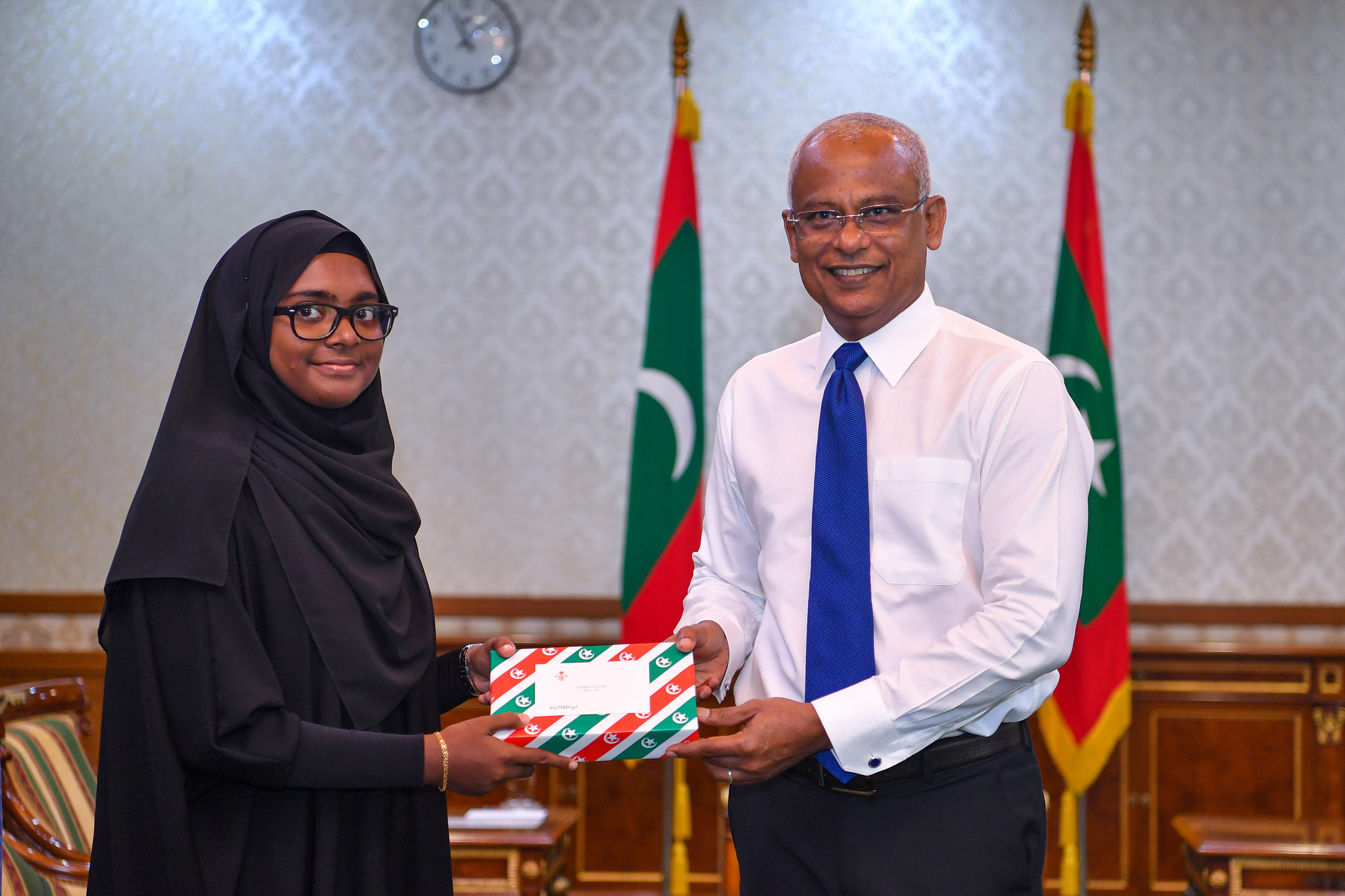 ރައީސުލްޖުމްހޫރިއްޔާގެ ސްކޮލަރޝިޕަށް ކުރިމަތިލުމުގެ ފުރުސަތު ހުޅުވާލައިފި