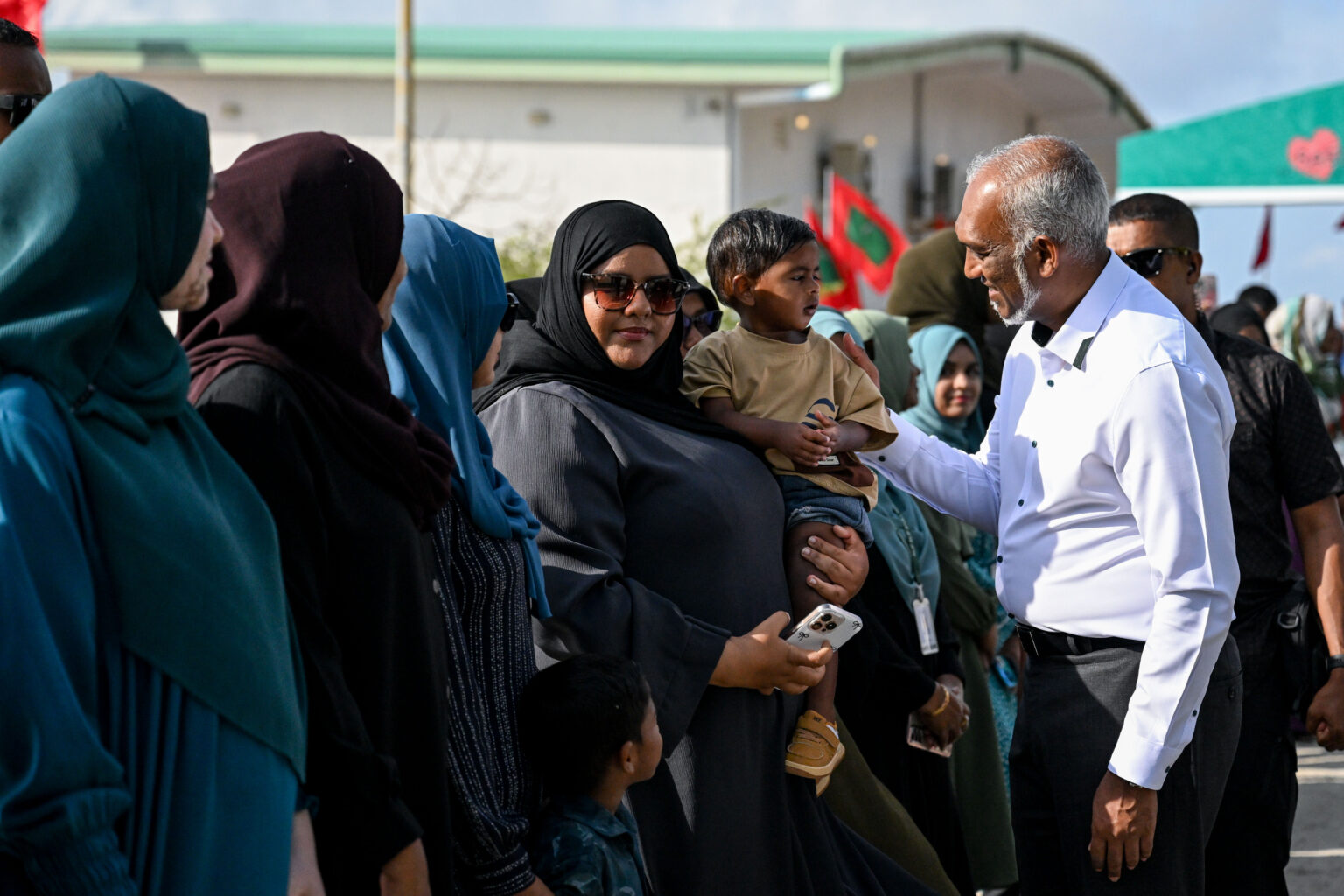 ދިވެހިންގެ ހަށިގަނޑުގައި ޖަހާ ކޮންމެ ވިންދެއް ހަނދާން ކޮށްދެނީ ބަތަލުންގެ ހިތްވަރު: ރައީސް