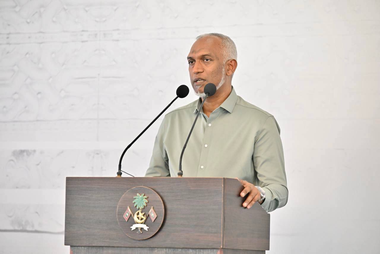 ސަރުކާރަށް ކުރިމަތިކުރާ އަދި ކުރިމަތިވާ ކޮންމެ ހުރަހެއް ގިރާކުރާނަން: ރައީސް