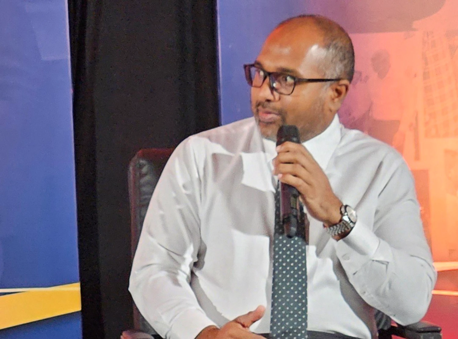 151,000 އަށްވުރެ ގިނަ ބިދޭސީންގެ މައުލޫމާތު އެއްކުރެވިއްޖެ: މިނިސްޓަރު