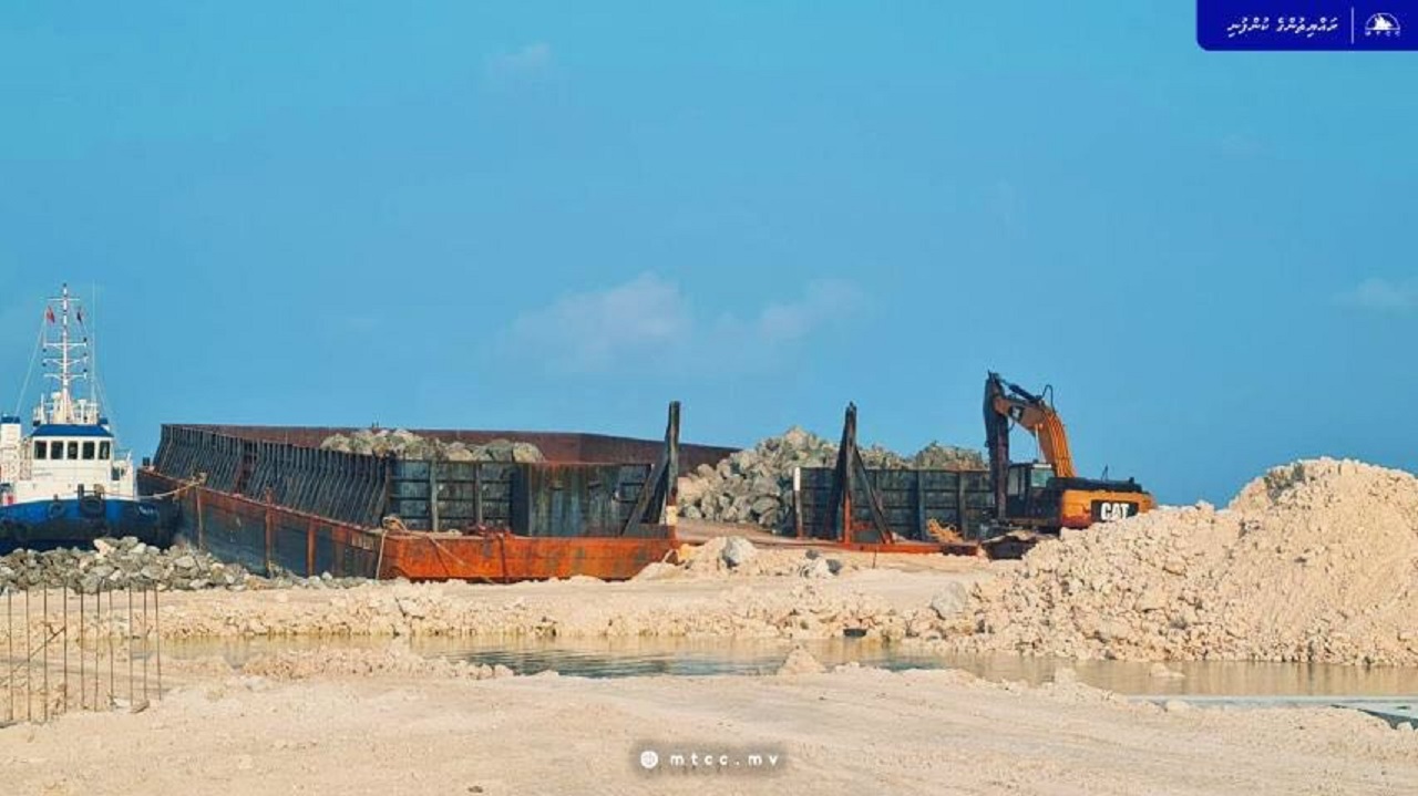 Hdh. Nellaidhoo Harbour development project site.