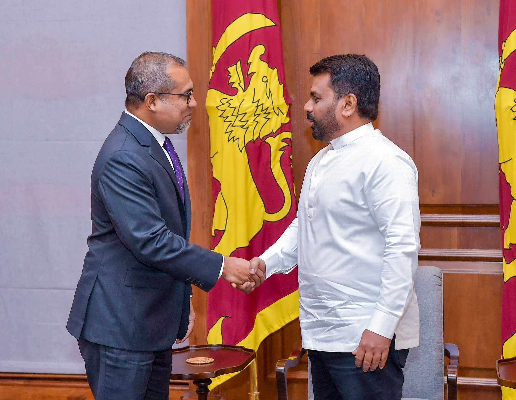 Sri Lankan President pledges to strengthen ties with Maldives