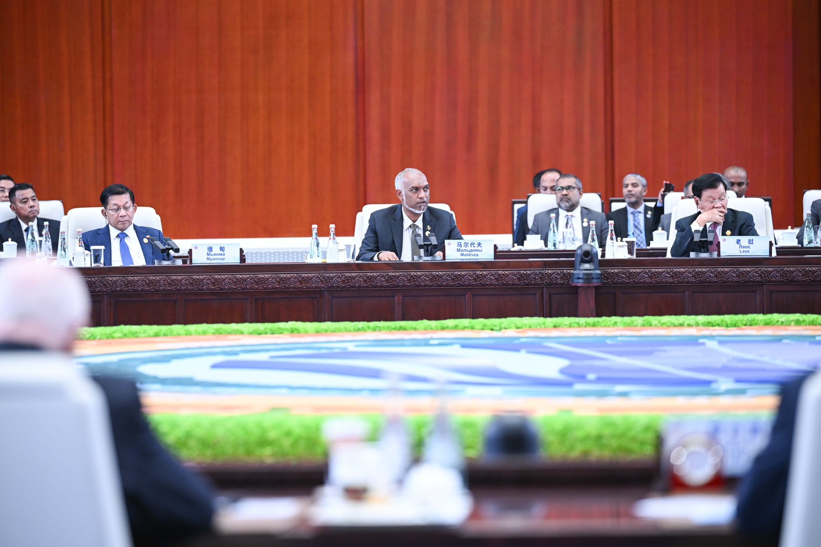 ފަލަސްތީނުގެ ހައްގުތަކަށް ވަކާލާތުކުރުމުގައި ބައިނަލްއަޤްވާމީ މުޖުތަމައު އެއްބައިވަންތަވުމަށް ރައީސް ގޮވަލައްވައިފި