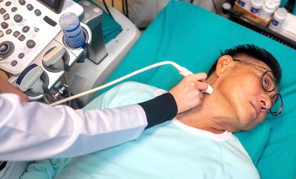 ތައިރޮއިޑް ކެންސަރު: ސަމާލުވާންޖެހޭ މުހިންމު އަލާމާތްތައް