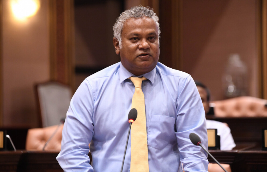 ބައި އިލެކްޝަންގައި ވާދަނުކުރެވުނީ ކަރަންޓް ނެތިގެން: އެމްޑީޕީ