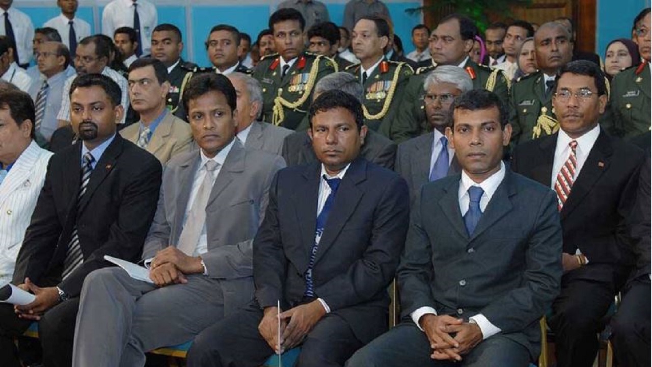 2008 ވަނަ އަހަރު ޤާނޫނު އަސާސީ ތަސްދީޤު ކުރުމަށް ބޭއްވި ރަސްމިއްޔާތުގައި ރައީސް ނަޝީދު