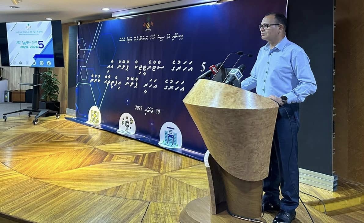 އާބާދީ މަދު ރަށްތަކުގެ މީހުން އެހެން ރަށްރަށަށް ބަދަލުވާން ބޭނުންވޭތޯ ބަލަނީ