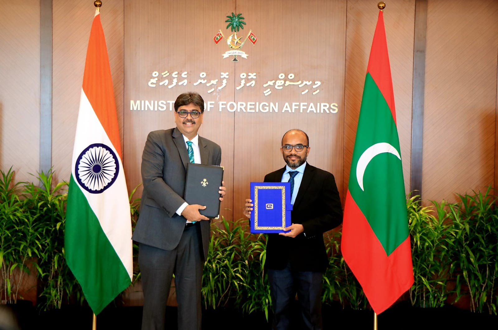 Maldives and India exchange agreement for USD 100 million Line of Credit