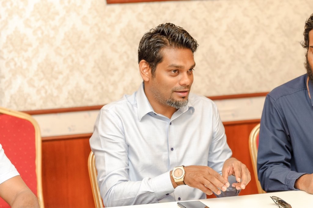 އަމްރުގެ ރާގު ބަދަލުވެއްޖެ: ރައީސް ޔާމީން ޖަލުގައި ބަހައްޓަނީ ސިޔާސީ ބޭނުމަށް