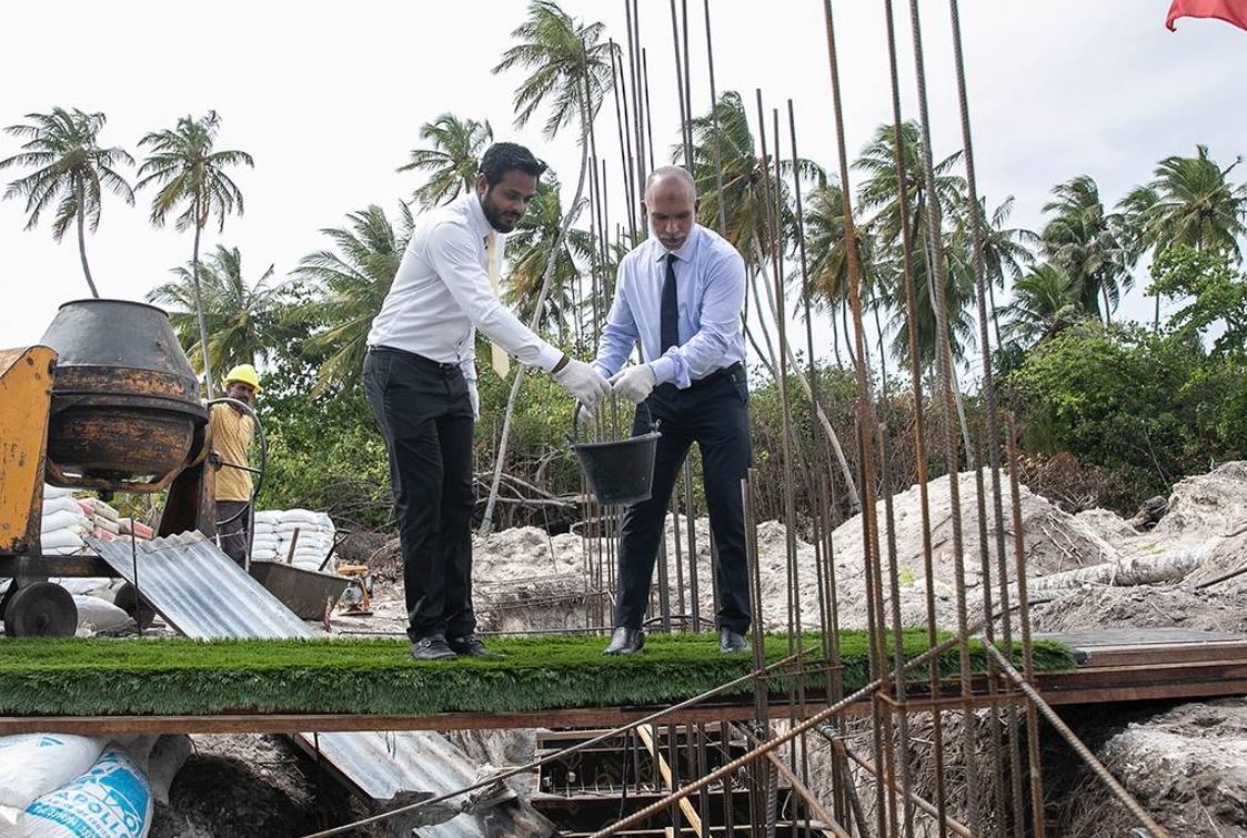 ސަރުކާރުން ދިގުރަށުގައި އިމާރާތްކުރާ މިސްކިތުގެ އަމަލީ މަސައްކަތް ފަށައިފި