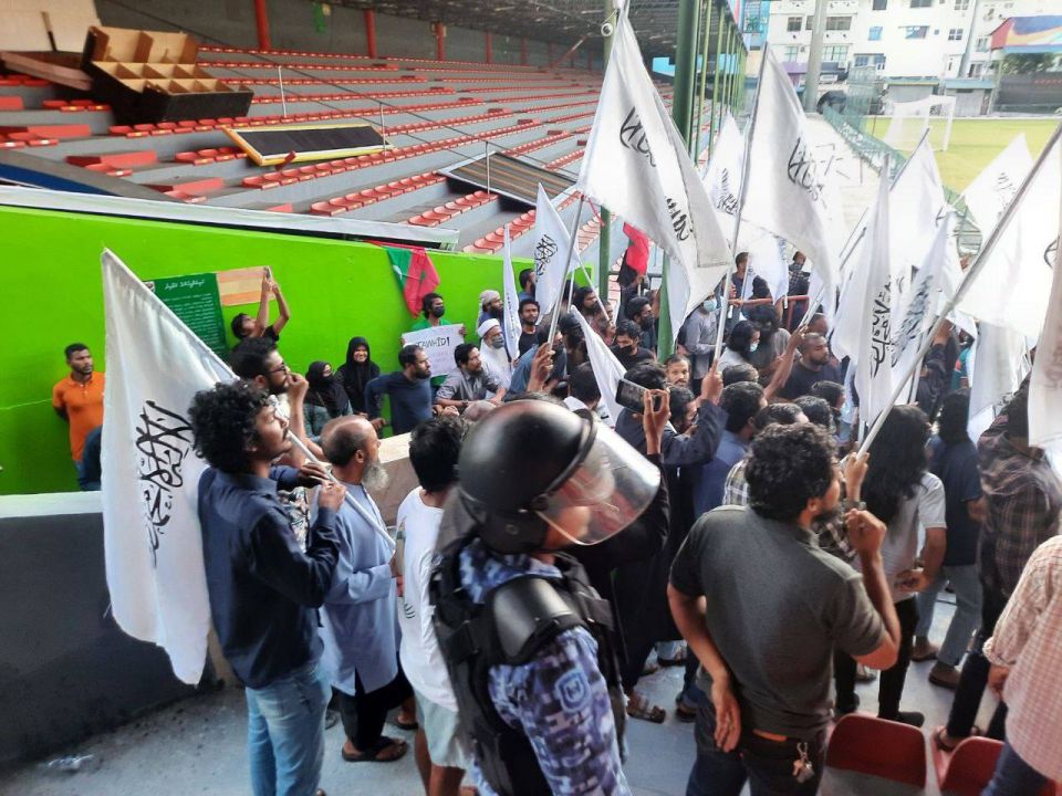 ޔޯގާއާދެކޮޅަށް ހަމަނުޖެހުން ހިންގި މައްސަލަ: ހައްޔަރުކުރި މީހުންގެ އަދަދު 15 އަށް