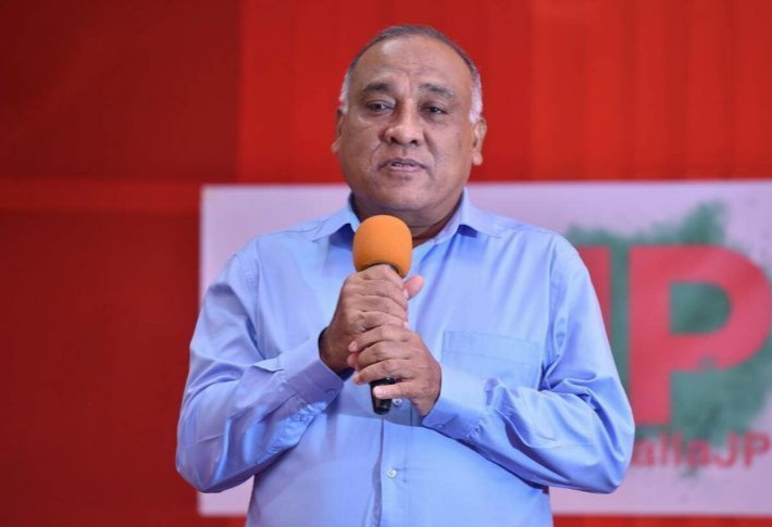 ޕާޓީތައް ޝަހްސީ އެއްޗަކަށްވަނީ ޕާޓީގައިއުޅޭ މީހުންގެ ސަބަބުން: އޭކޭ