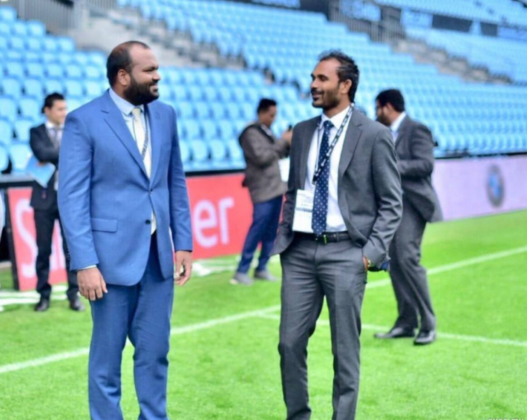 ހުކުމްކޮށް، މަގާމުން ވަކިކުރިއިރު އަޑުބަރޭ ރާއްޖެއަކު ނެތް!