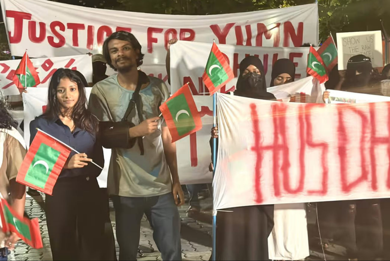 ޒުވާނުން މާލޭގައި ކުރި ސިލްސިލާ މުޒާހަރާއިން ހައްޔަރުކުރި ޝިމަންއާއި މަހުޒޫމަށް ދަޢުވާ ނުކުރުމަށް ނިންމައިފި