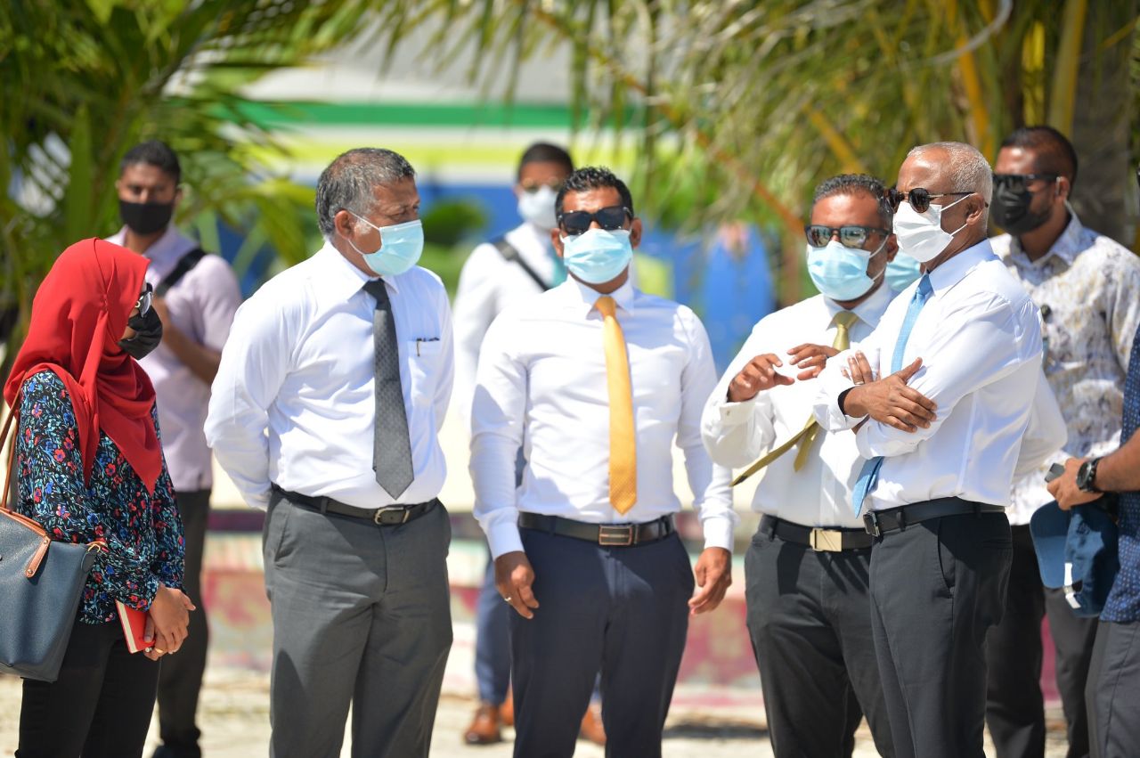 ހުރިހާ ރަށެއްގައި މާސްކު އަޅަން މަޖުބޫރުކޮށް، މާސްކް ނާޅާ މީހުންނަށް ފިޔަވަޅު އަޅަނީ