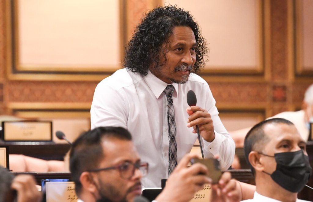 މެމްބަރު ޣަނީ ބައި މިލިއަން ރުފިޔާ ދައްކަން ކުރި ހުކުމަށް ހައިކޯޓުން ތާއިދުކޮށްފި