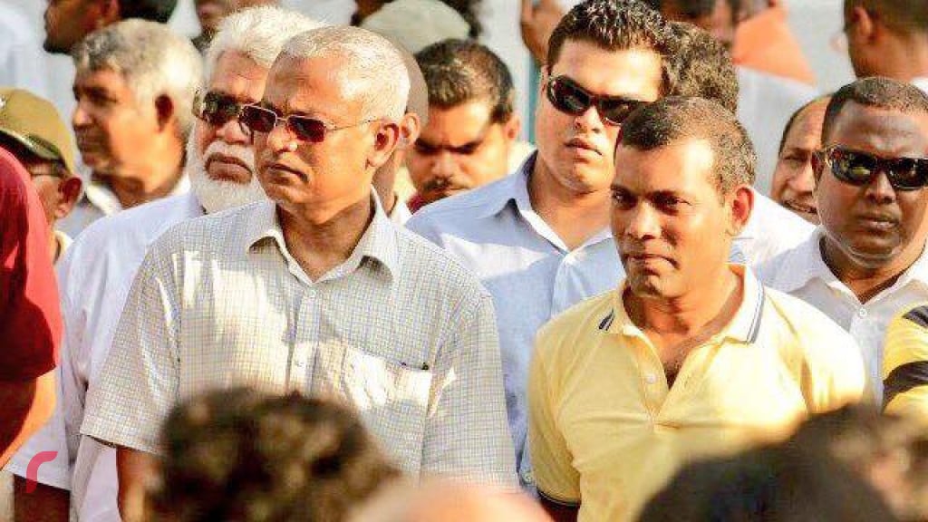 ރައްޔިތުންގެ މަޖިލީހުގެ ރައީސް، ރައީސް މުޙައްމަދު ނަޝީދު (ކ) އާއި ރައީސް އިބްރާހިމް މުޙައްމަދު ޞާލިޙް (ވ)