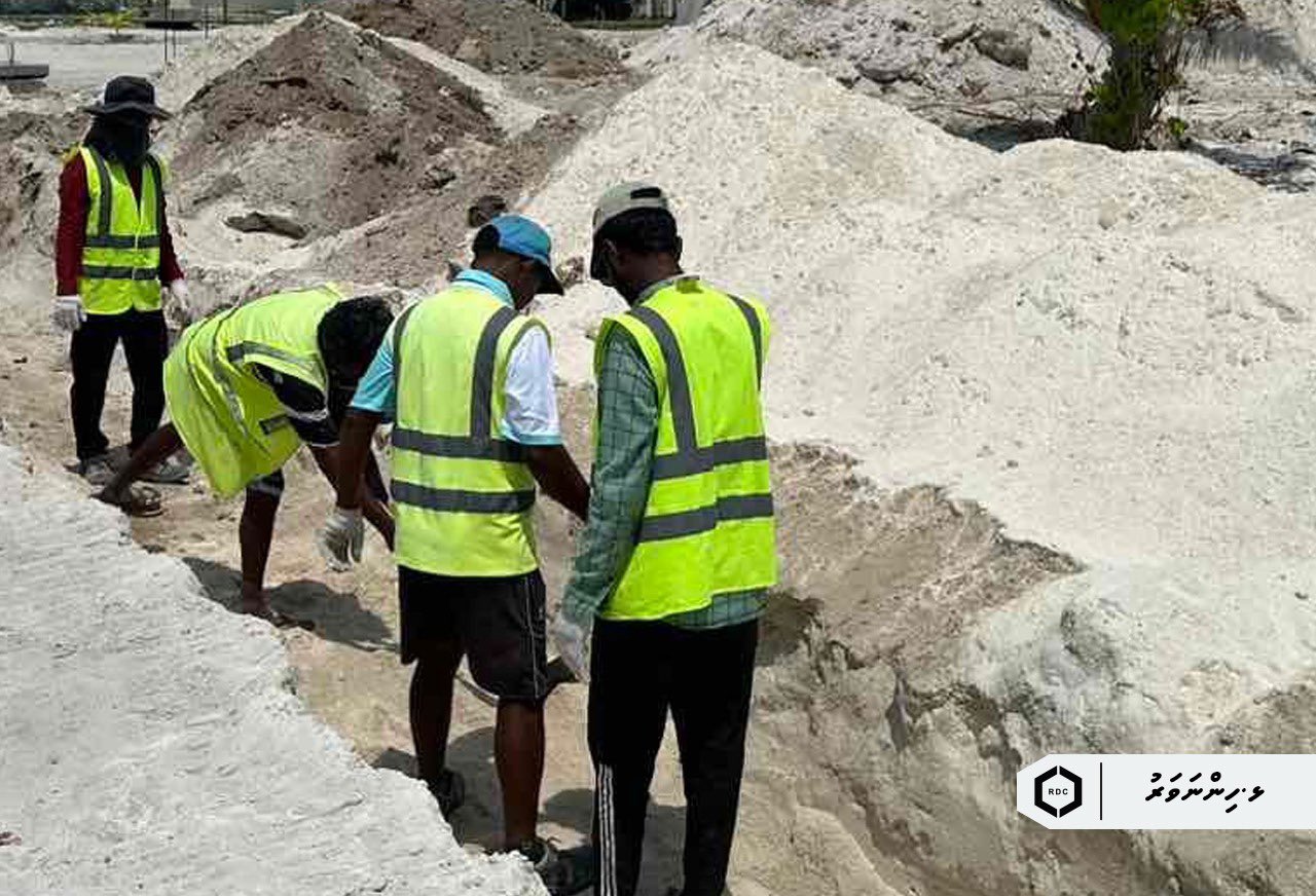 ހިންނަވަރު އައުޓްޑޯރ ޖިމް ތަރައްގީ ކުރުމުގެ މަސައްކަތުގެ ތެރެއިން، ފޮޓޯ: އާރްޑީސީ
