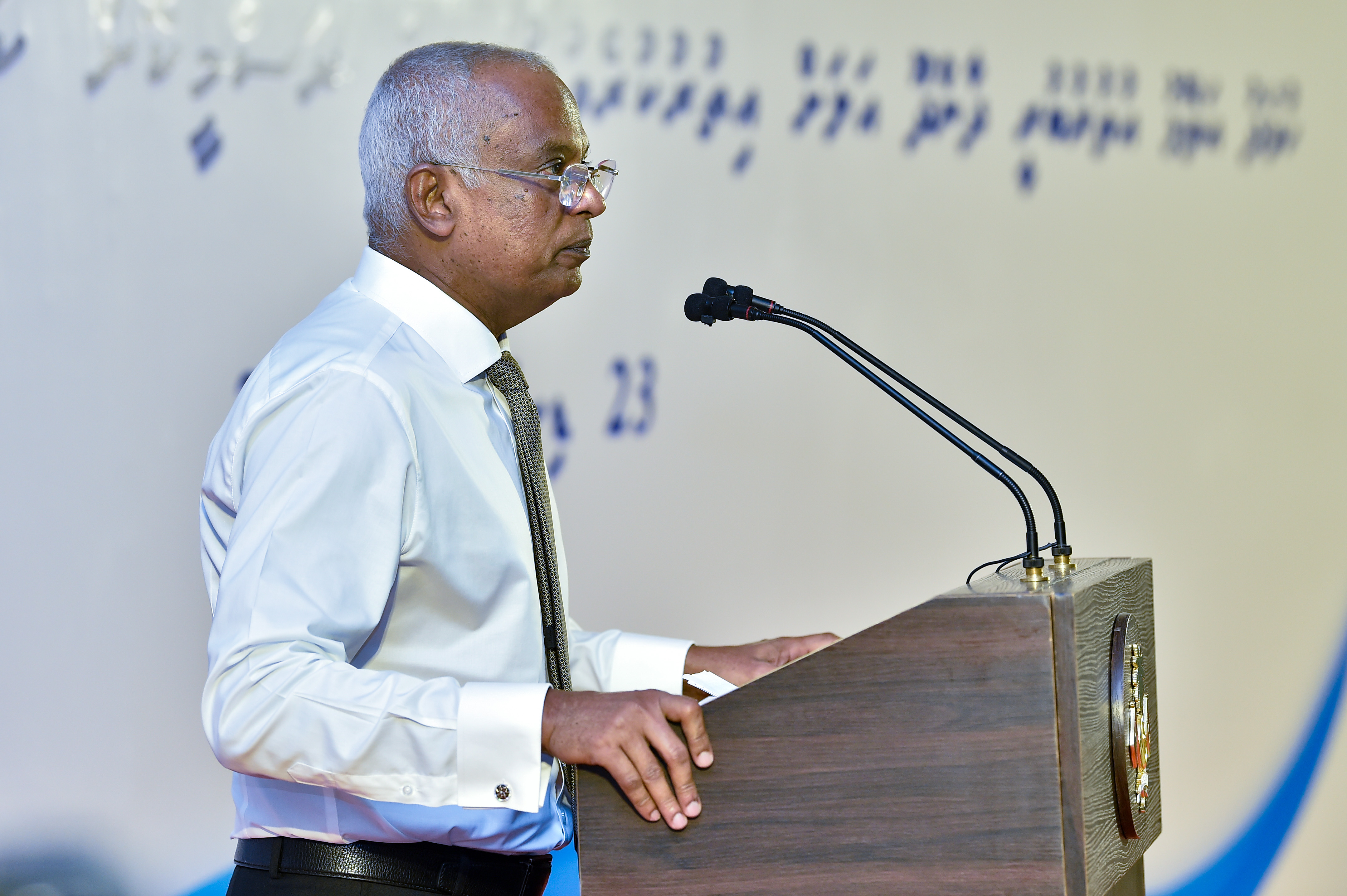 President Ibrahim Mohamed Solih speaking at the function to hand over the newly reclaimed land on Dhaandhoo Island in the Gaafu Alifu Atoll to the island council.