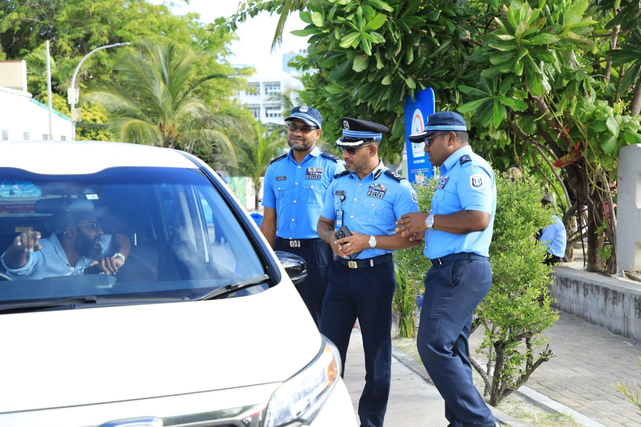 މާލޭގެ ގެއެއްގެ ތެރޭގައި މަރުވެފައި އޮތް މީހަކު ފެނިއްޖެ