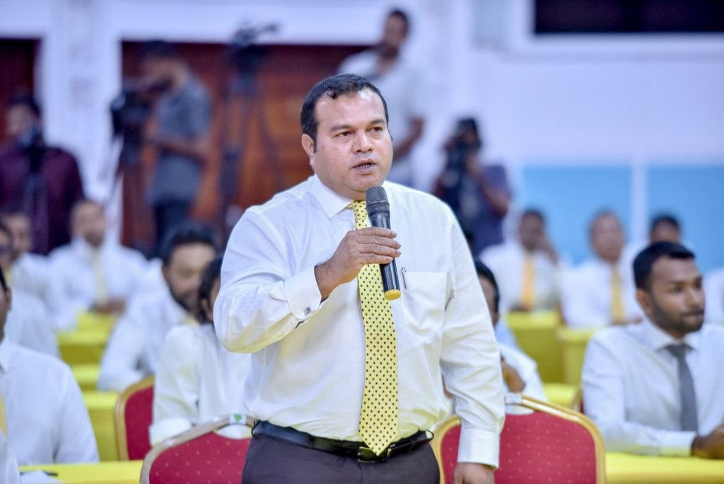 ޤާސިމް ހުށަހެޅުއްވި ބިލު އަނބުރާ ގެންދިއުމަށް އަސްލަމް ގޮވާލައްވައިފި