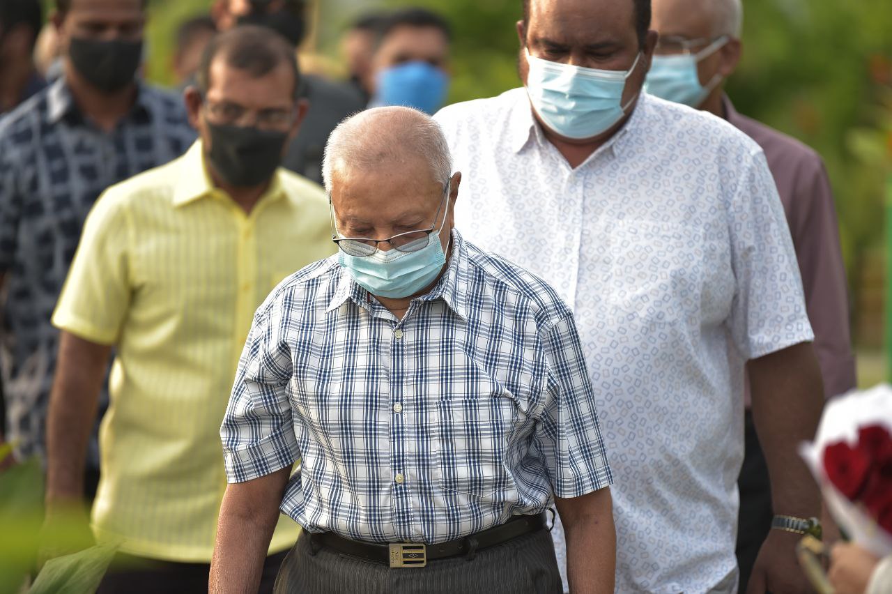 އުމަރު ޒާހިރުގެ ޖަނާޒާ ވަކި ގޮތަކަށް ކުރިއަށް ގެންދަން އަންގަވާފައެއް ނެތް: އާއިލާ