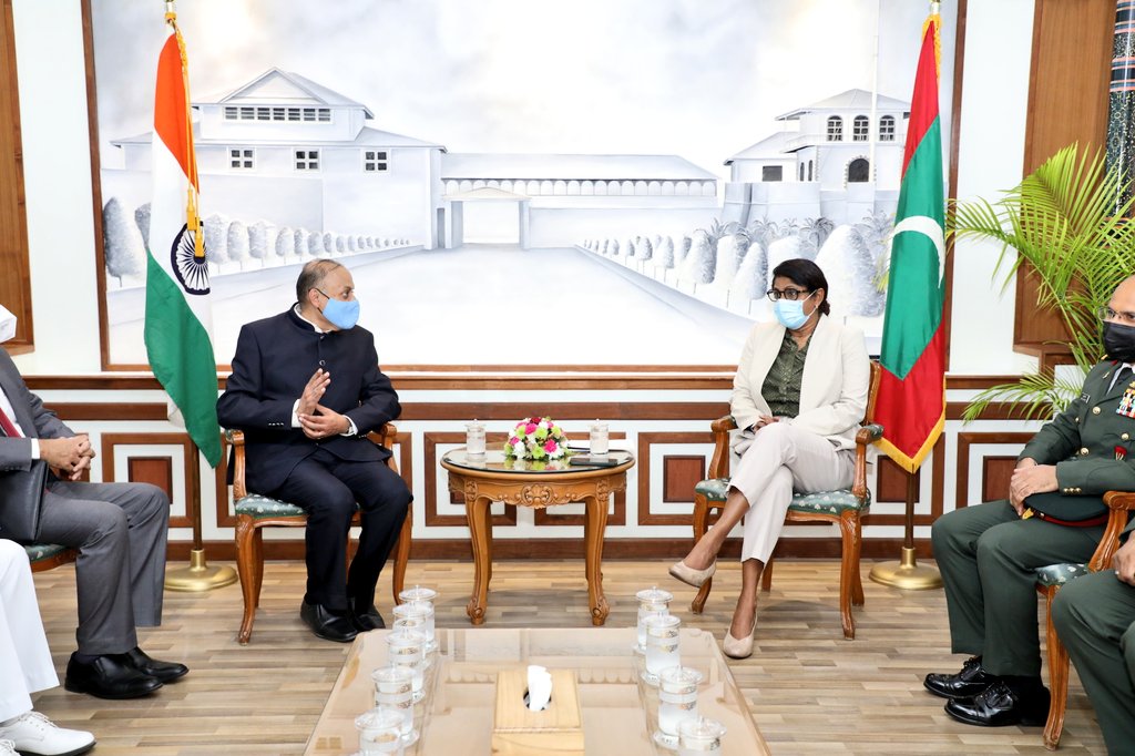 އިންޑިޔާގެ ޑިފެންސް ސެކްރެޓަރީ ރާއްޖެ ވަޑައިގެންފި