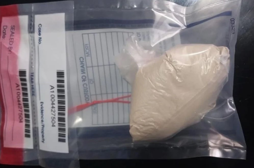 ކުޅުދުއްފުށީ ބޯޓަކުން މަސްތުވާތަކެތި ޓްރެފިކް ކުރި މީހަކު ޢުމުރަށް ޖަލަށް