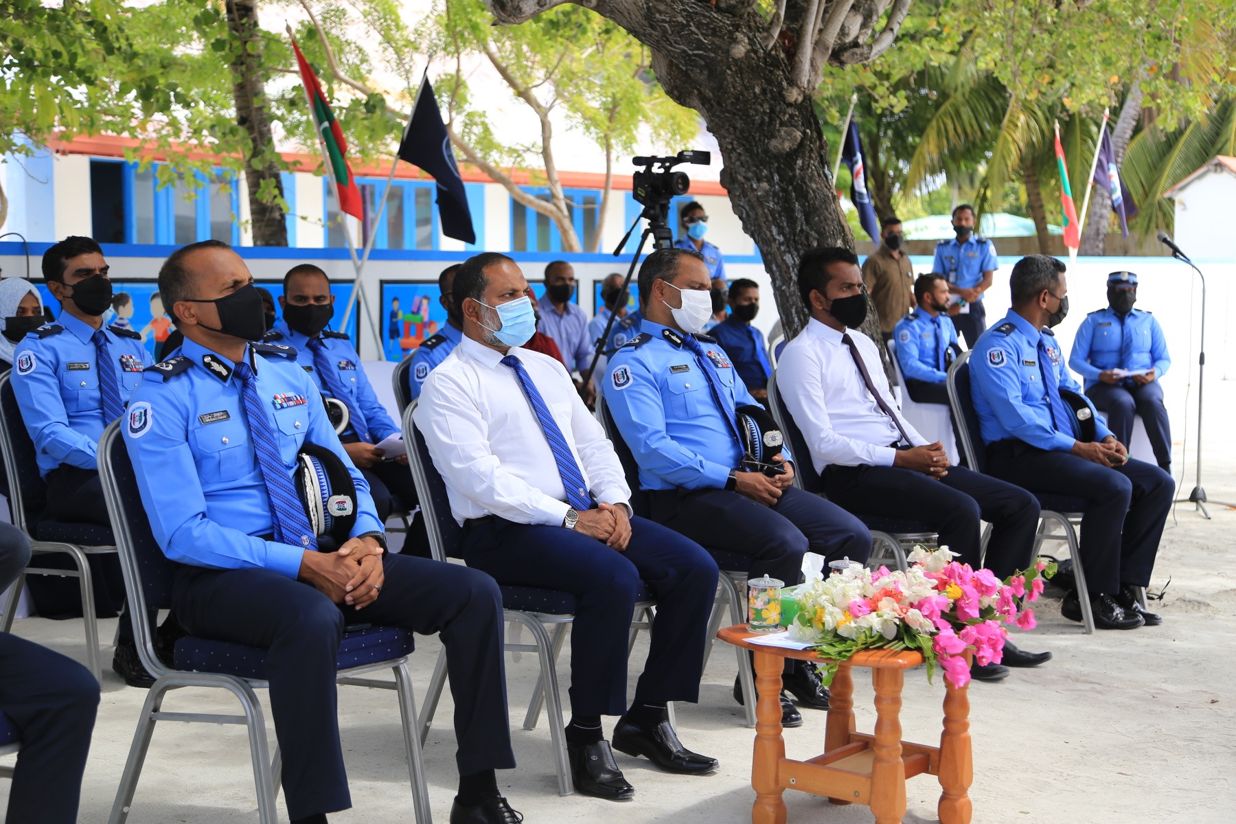 އިންޑިއާ އައުޓް މައްސަލަބަލާ ކޮމިޓީއަށް ފުލުހުންނާއި ހޯމް މިނިސްޓްރީގެ ވެރިން ހާޒިރުކުރަނީ