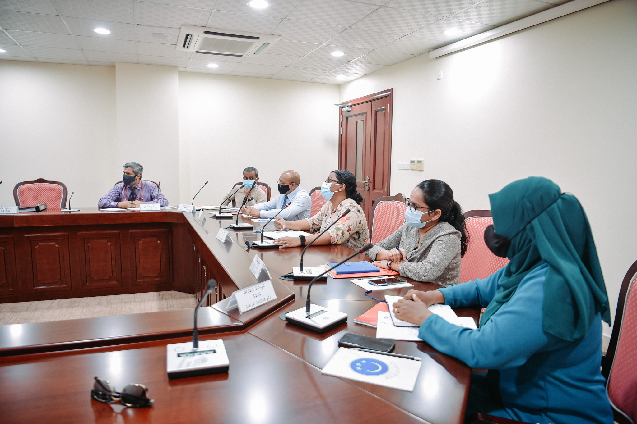 އޭސީސީގެ މެންބަރުންގެ އިތުރު މައްސަލައެއް ބަލަން ނިންމައިފި