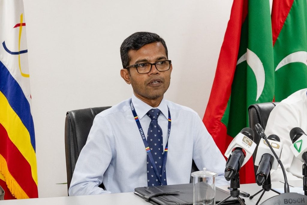 ރައީސް މުއިއްޒުގެ ޒައާމަތާއެކު ކަރަންޓުގެ ސިނާއަތުގެ ކުރިމަގު އޮތީ ވަރަށް އުޖާލާކޮށް: ފަހުމީ