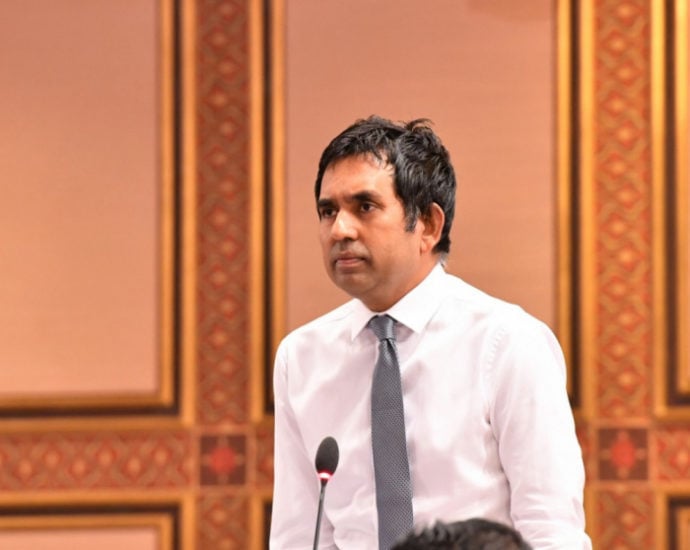 ސަން ކުންފުންޏާއި ދެކޮޅަށް ހެކީގެ ގޮތުގައި އަދީބާއި ޒިޔަތުގެނަން ހުށަހެޅުމުން ސަޢީދު ފާޑުވިދާޅުވެއްޖެ