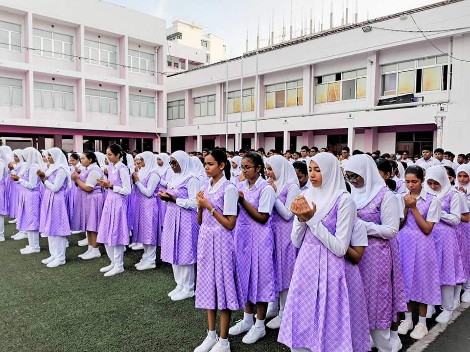 ދިރާސީ އާ އަހަރަށް ފޮތްތައް ހަމަނުވާތީ ބެލެނިވެރިންގެ ކަންބޮޑުވުން